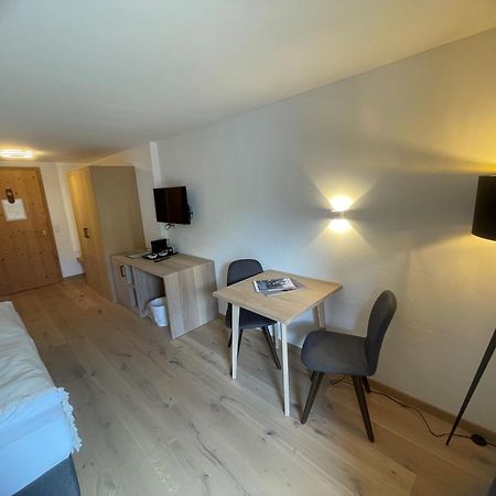 Hotel Solaria Бивио Екстериор снимка