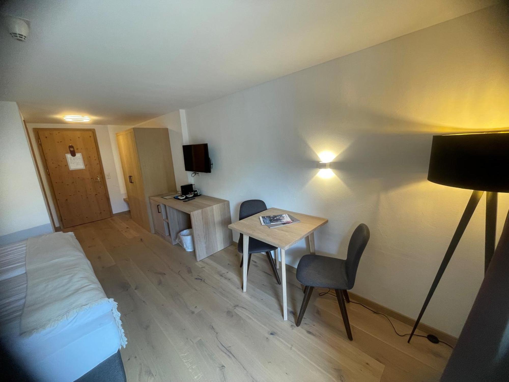 Hotel Solaria Бивио Екстериор снимка