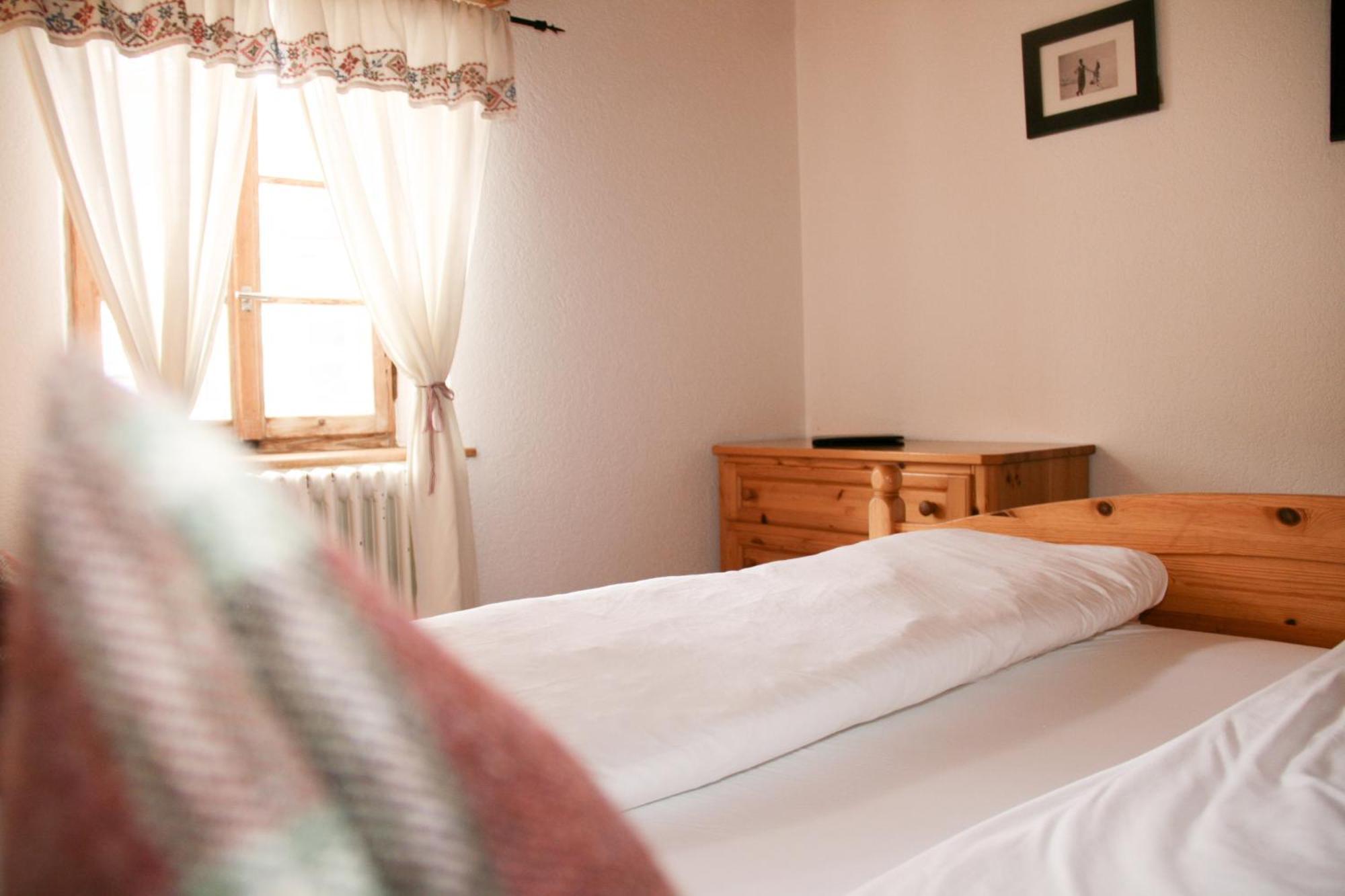 Hotel Solaria Бивио Стая снимка
