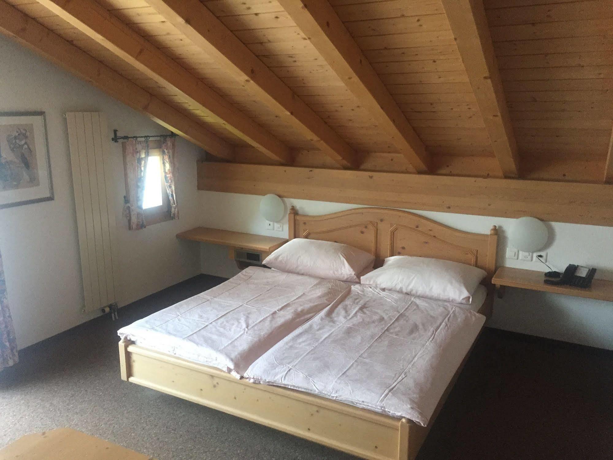 Hotel Solaria Бивио Екстериор снимка